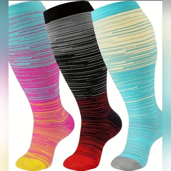 Your Choice of 1 Plus Size Compression Socks - Picture 1 of 2